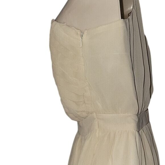 One-Shoulder Beige Pleated Chiffon Dress By Francescas - Picture 5 of 7
